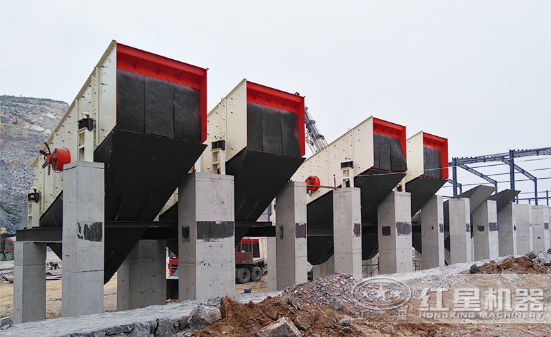 篩分現(xiàn)場 篩分現(xiàn)場