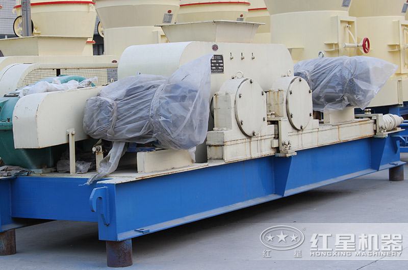 對(duì)輥破碎機(jī) 對(duì)輥破碎機(jī)