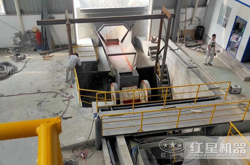 磚廠用頁巖破碎機轉(zhuǎn)速一般是多少？頁巖磚和紅磚哪個建房子好？