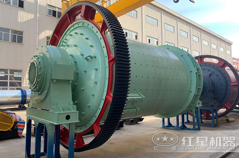 球磨機設(shè)備實物圖 球磨機設(shè)備實物圖
