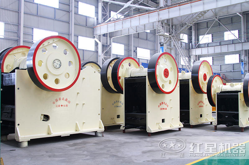 顎式碎石機(jī) 顎式碎石機(jī)