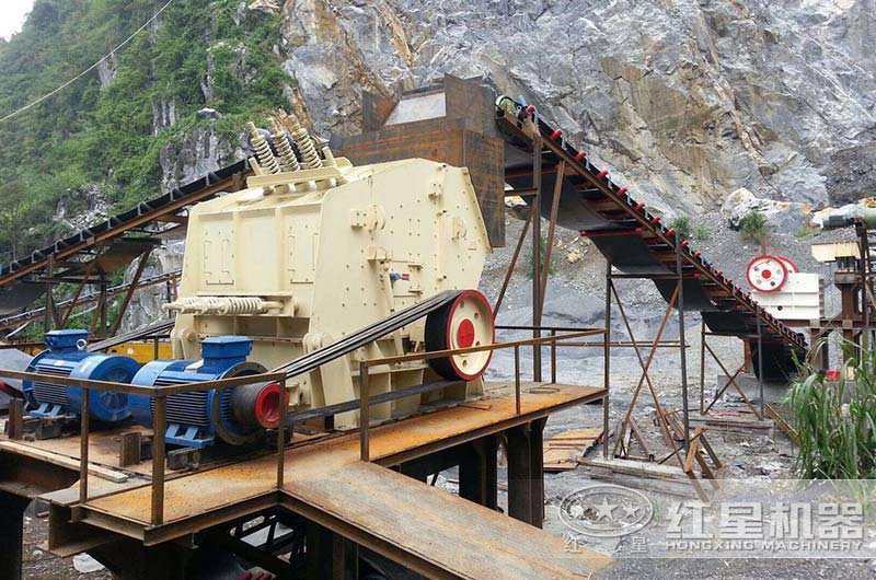 鄂破+反擊破生產(chǎn)客戶現(xiàn)場 鄂破+反擊破生產(chǎn)客戶現(xiàn)場