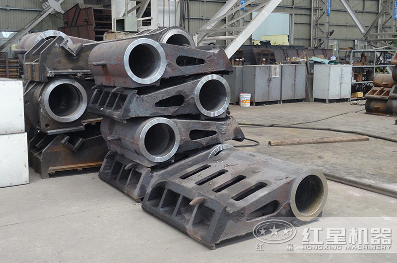 動(dòng)鄂 動(dòng)鄂