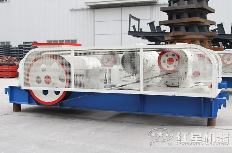 對輥制沙機(jī) 對輥制沙機(jī)