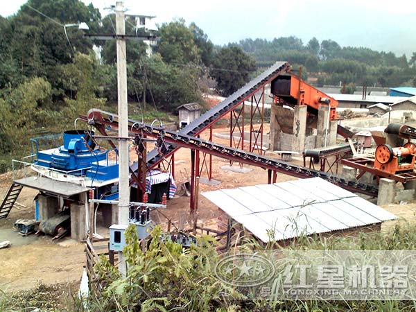 砂石生產(chǎn)線現(xiàn)場 砂石生產(chǎn)線現(xiàn)場