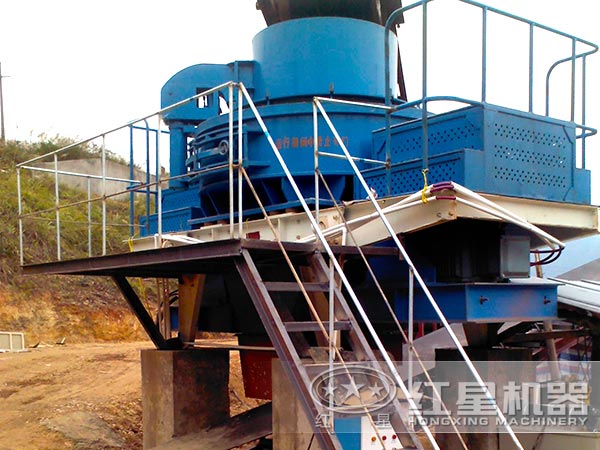 制砂機生產(chǎn)現(xiàn)場 制砂機生產(chǎn)現(xiàn)場