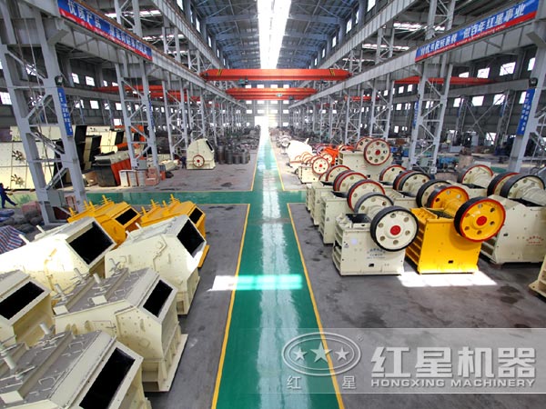 哪款破碎機(jī)更適合石料破碎生產(chǎn)線的細(xì)碎加工？